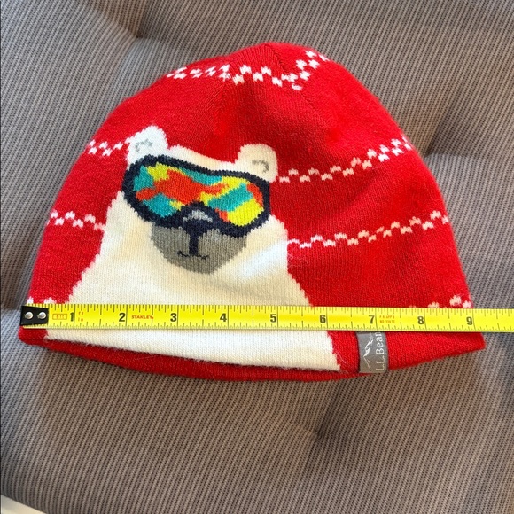 L.L. Bean Red and White Knit Beanie - Picture 5 of 6